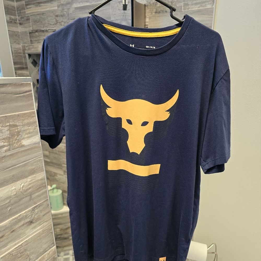 Rock under armor shirt